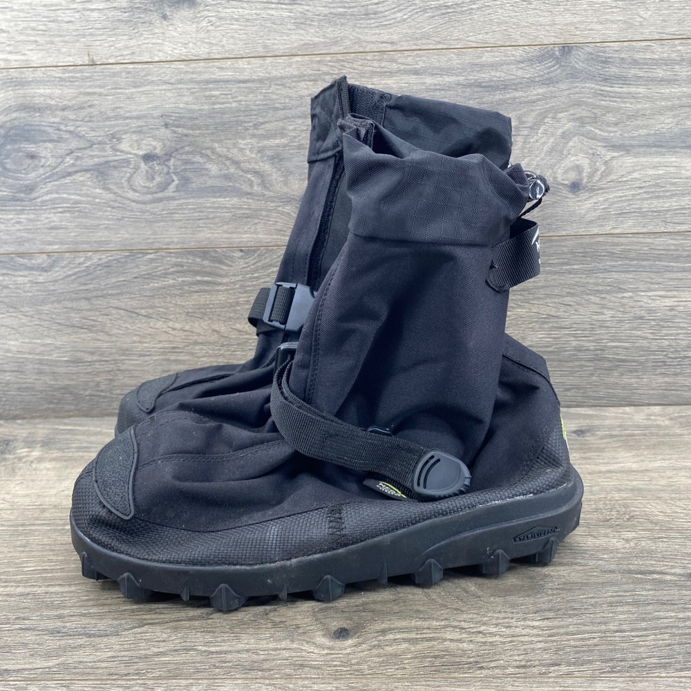 NEOS Navigator 5 Stabilicers Overshoe Size Medium Black Studded Snow Boots